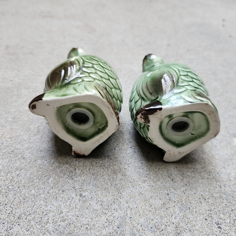 Vintage 1970s Green Googly Eye Owl Salt And Pepper Shakers - Picture 4 of 5